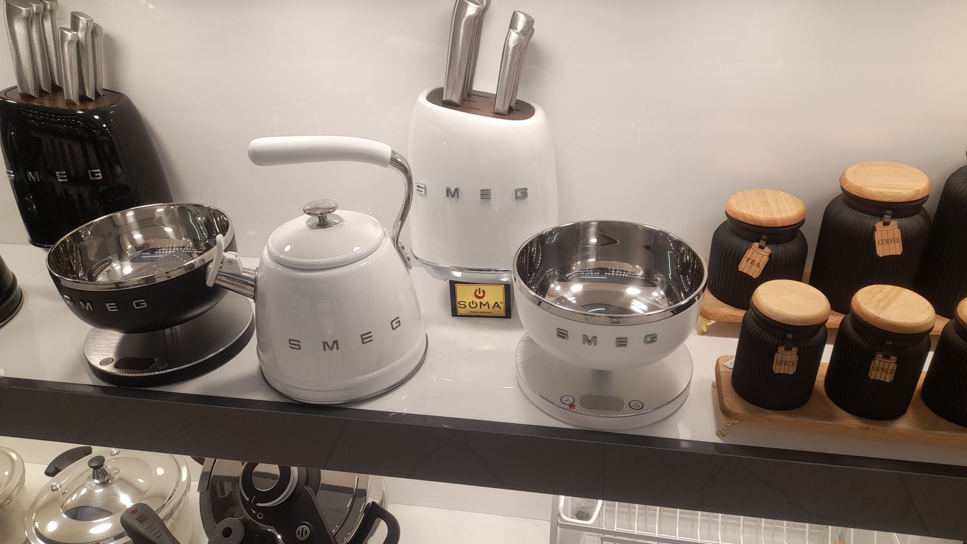 سرویس چاقو اسمگ smeg مدلkbsf01